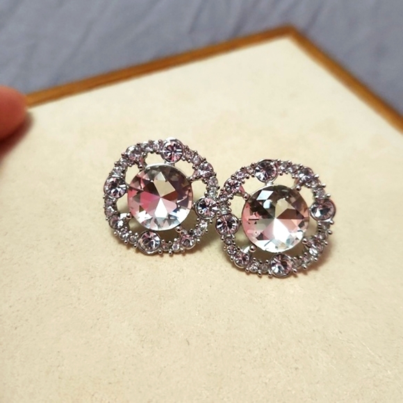 Kate Spade Statement studs - Picture 3 of 3